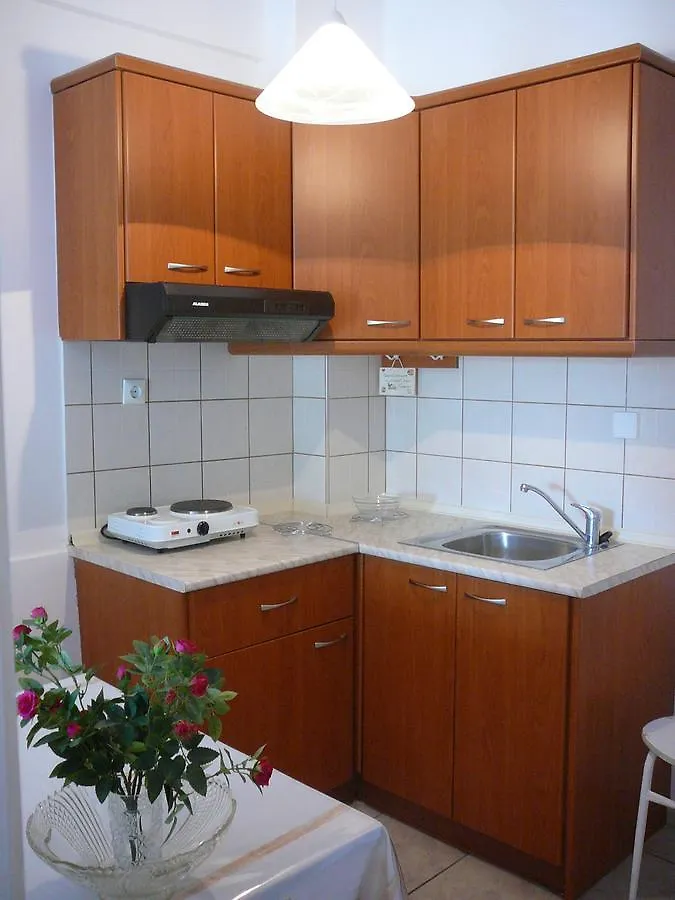 Apartments Juli Nea Poteidaia